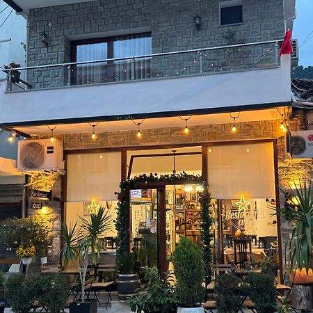 בראט Cuci B&B מראה חיצוני תמונה