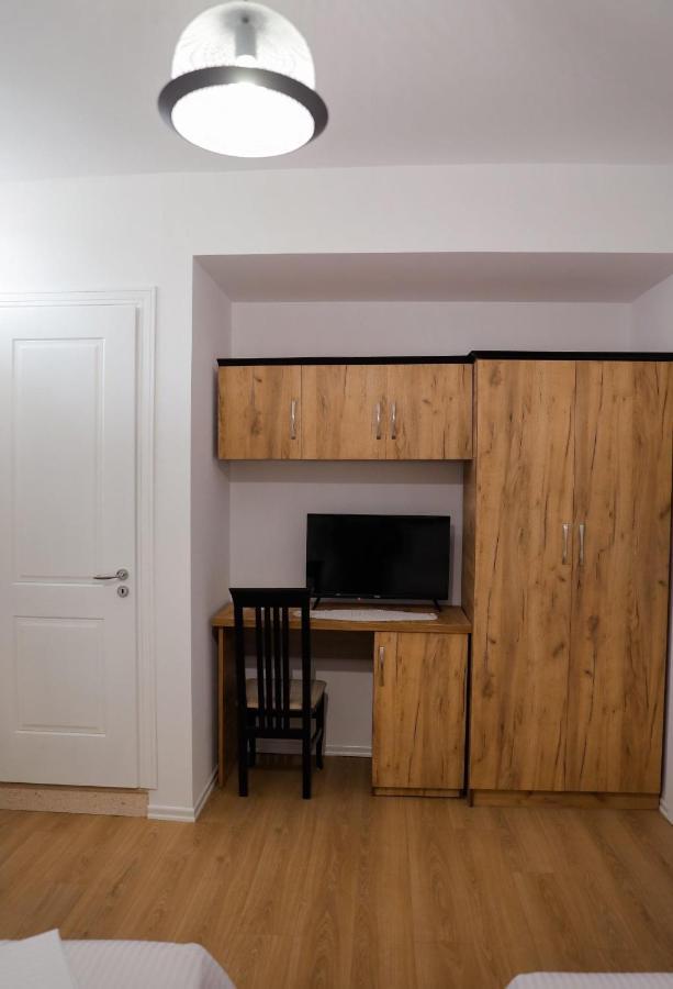 בראט Cuci B&B מראה חיצוני תמונה