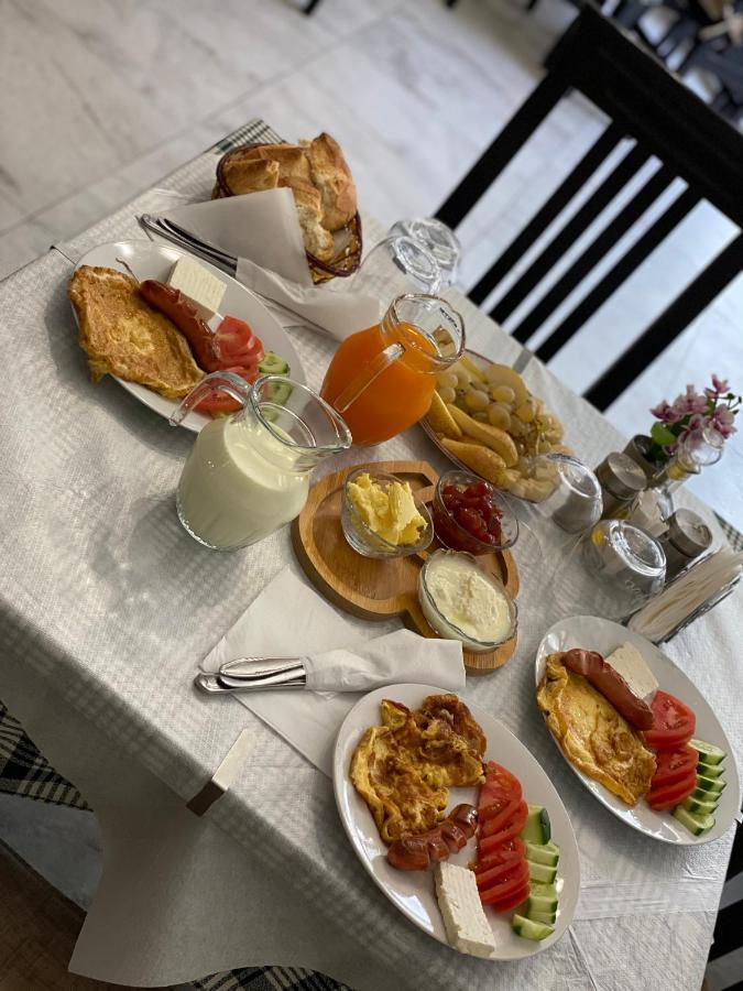 בראט Cuci B&B מראה חיצוני תמונה